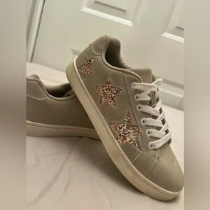 Cupcak “Lenti” sneakers. Sz 2